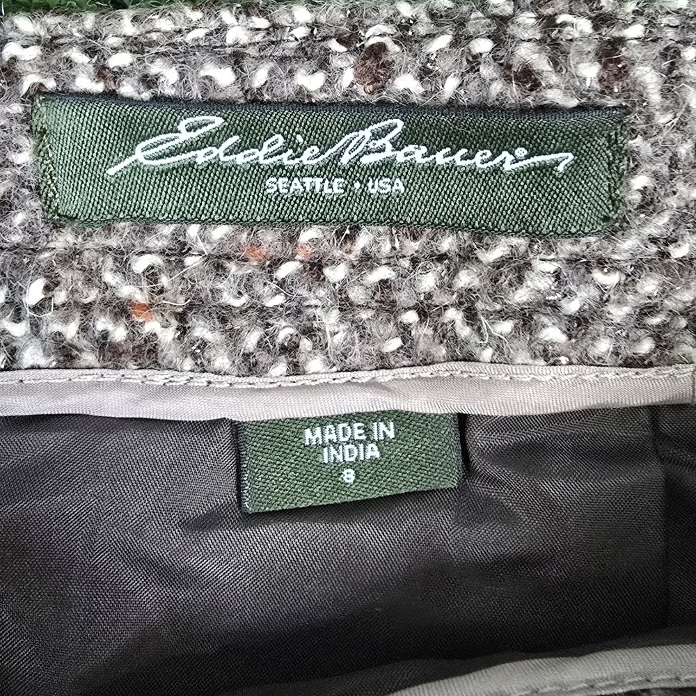 EDDIE BAUER | 48% WOOL BLEND CHEVRON WOVEN MINI SKIRT w\ BUTTONED SIDE POCKETS - Picture 14 of 15